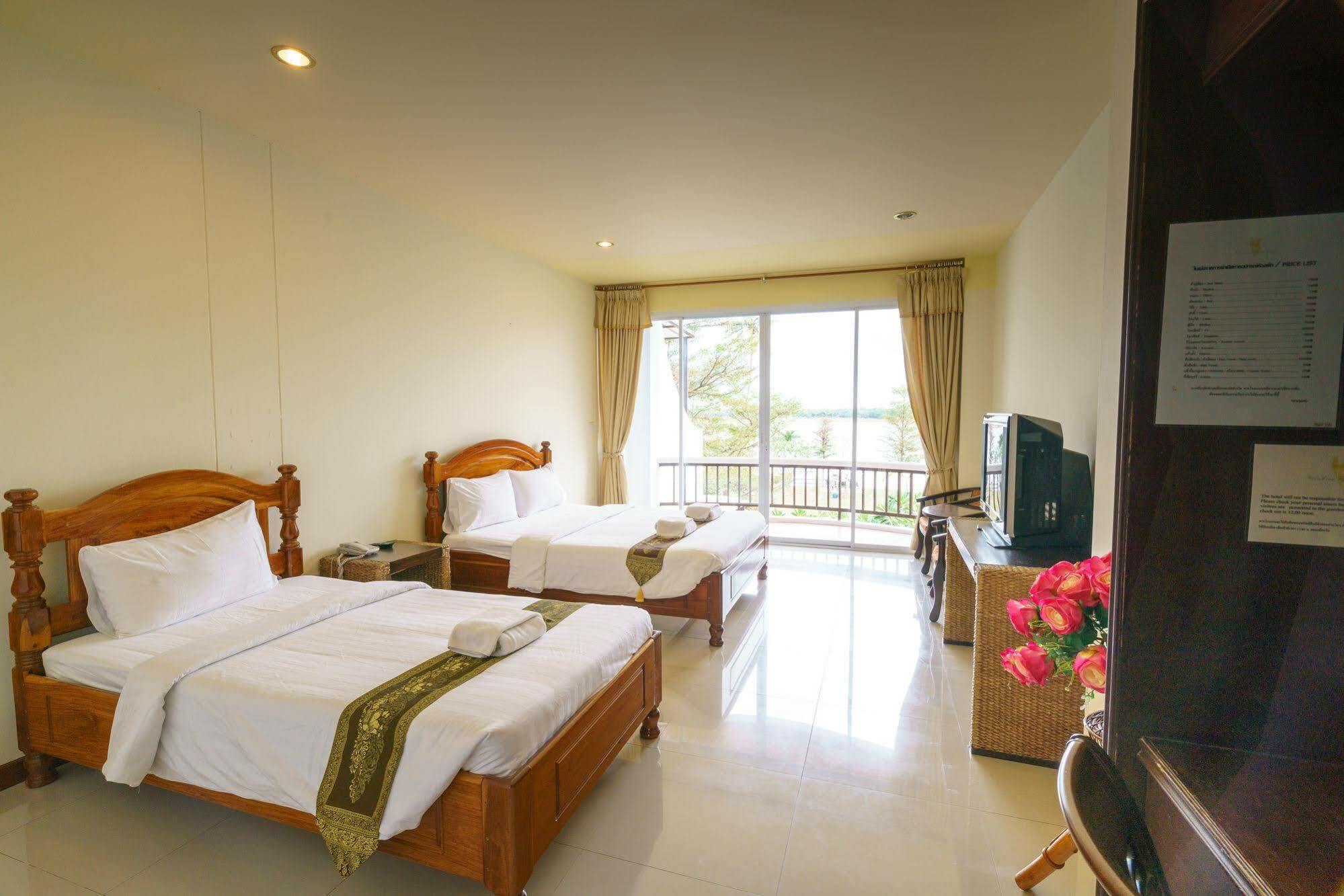 Vieng Khong Hotel Mukdahan Ngoại thất bức ảnh