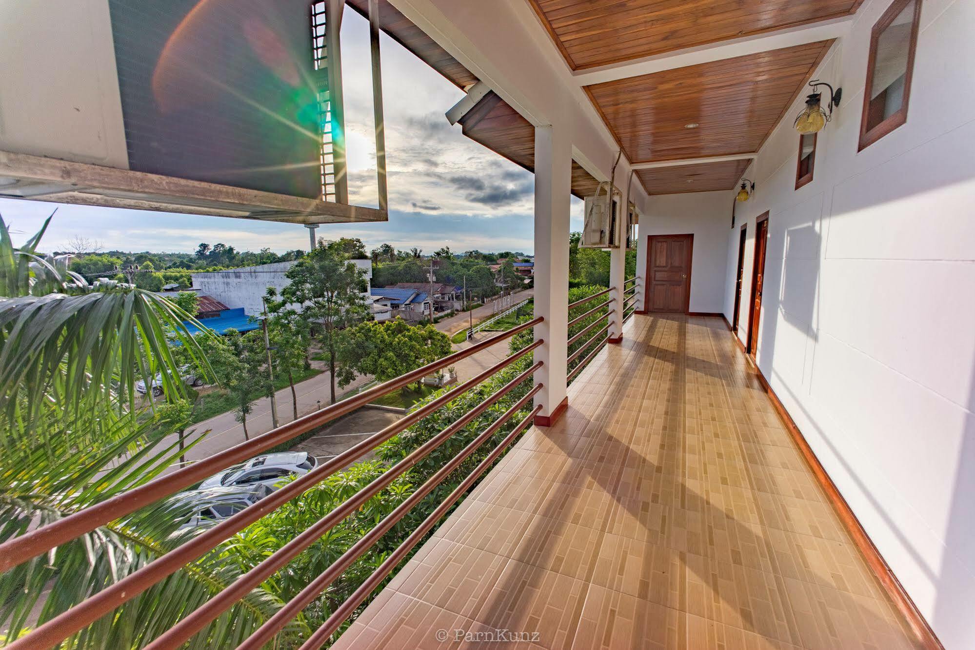 Vieng Khong Hotel Mukdahan Ngoại thất bức ảnh
